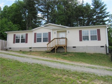 201 Ladybug Lane sold home in Dusty Meadows, Penrose, NC