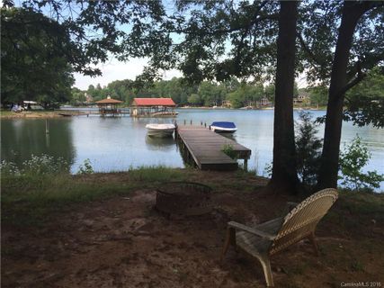 120 Stover Road sold home in Norman Shores, Mooresville, NC