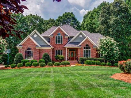 114 Baybreeze Court sold home in Yacht Shores, Mooresville, NC
