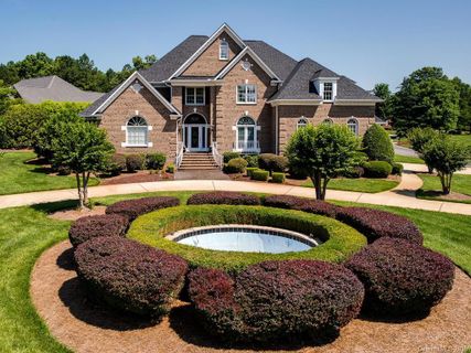 1246 Greenside Drive