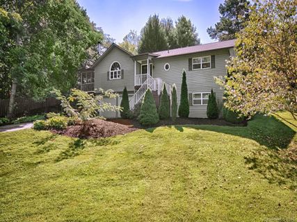110 Spring Drive sold home in Springside, Mars Hill, NC