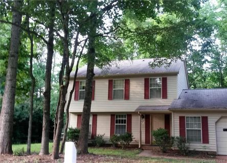 6901 Idlewild Brook Lane
