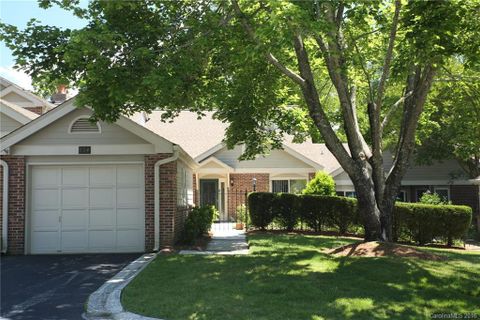 114 Glenbrook Drive sold home in Glenbrook, Hendersonville, NC