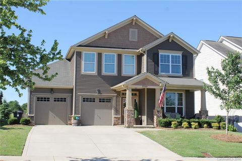 2546 Mountain Laurel Avenue