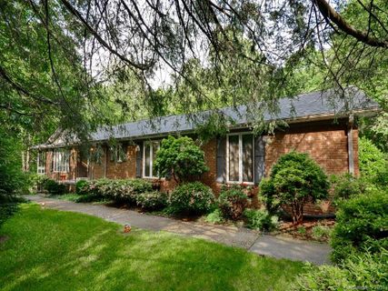 104 Woodhaven Drive