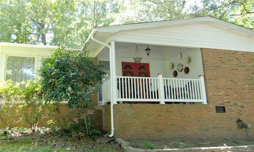 601 Hillsdale Drive