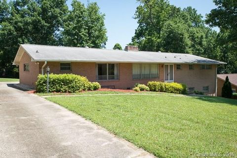 6540 Pawnee Drive