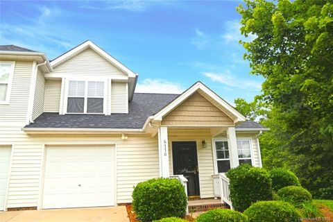 6770 Vlosi Drive 28