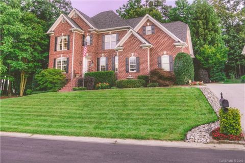 907 Ashford Way