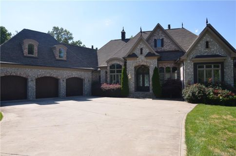 8369 Norman Estates Drive sold home in Norman Estates, Denver, NC
