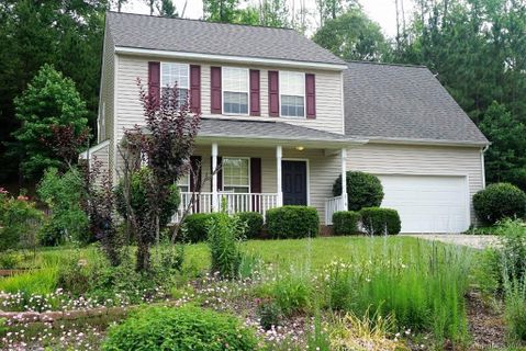 216 Bradford Glyn Drive