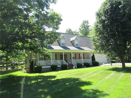 175 Heritage Circle 33 sold home in Heritage Woods, Taylorsville, NC