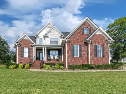 645 Briarwood Drive