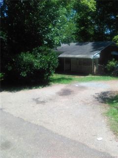126 Valley Road