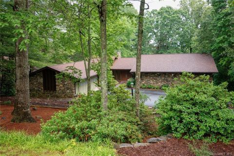 26 W Fairway Drive