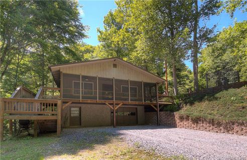12 Rose Lane sold home in Riverside Estates, Burnsville, NC