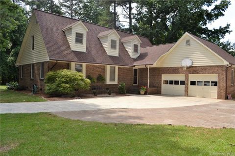 Previously sold for $302,000