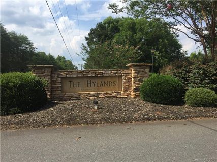 1532 Autumn Brook Lane sold home in The Hylands, York, SC