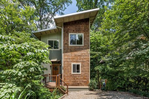 Previously sold for $440,000