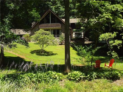 122 High Splendor Road sold home in High Splendor, Robbinsville, NC