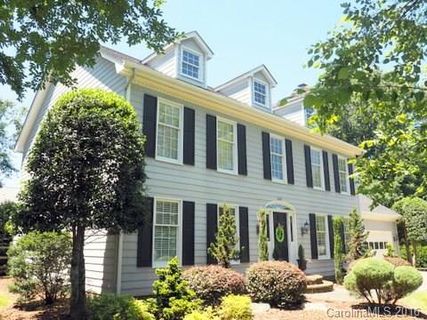 1621 5th Street Drive sold home in Country Club Park, Hickory, NC