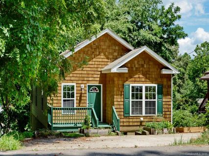 155 Laurel Loop