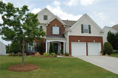 Previously sold for $256,000