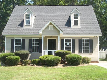 2173 Charles Towne Court