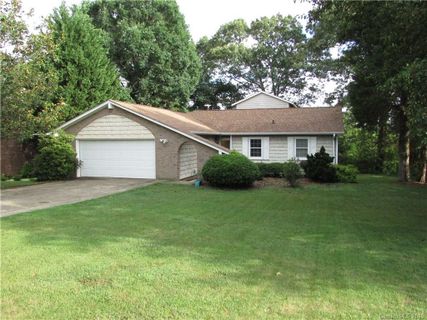 1279 Homestead Drive