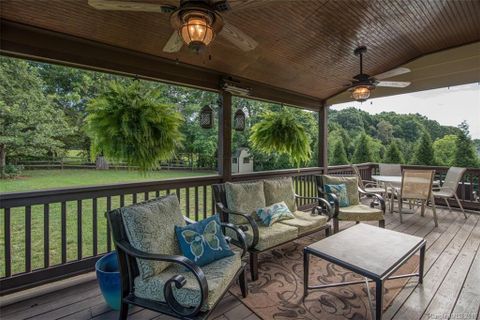 228 Shepherds Bluff Drive