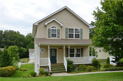 15 Ridgeland Lane