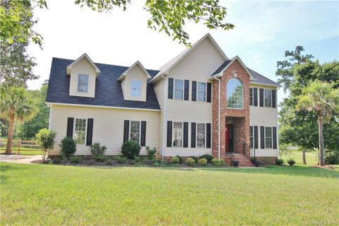 1433 Tamarack Drive sold home in Campbell Crossing, York, SC