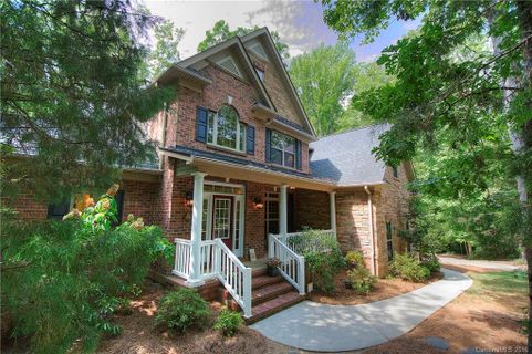 2600 Cozy Cove Drive