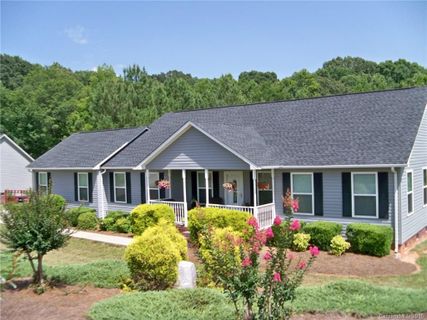 806 Tranquil Knoll Lane