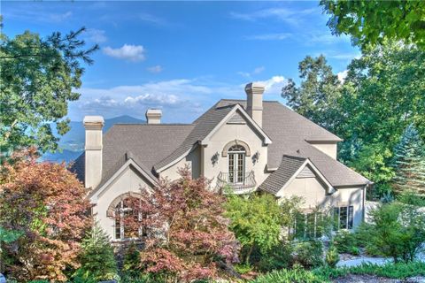 165 Pinkerton Corner sold home in Butler Mountain Highlands, Fairview, NC