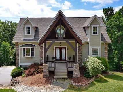 Previously sold for $426,000