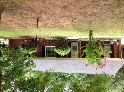 2802 Foxworth Drive