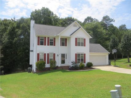 303 Lower Pond Road