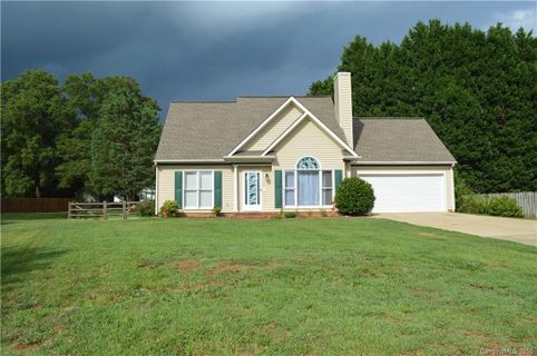 3604 Still Oaks Court