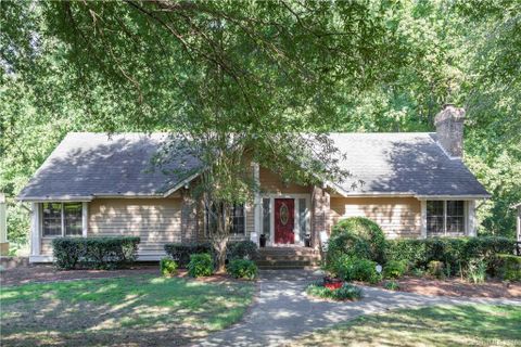 9318 Hunting Court