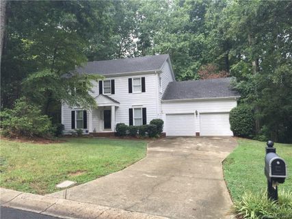 1136 Long Paw Lane
