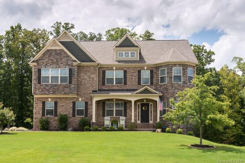 Previously sold for $465,000