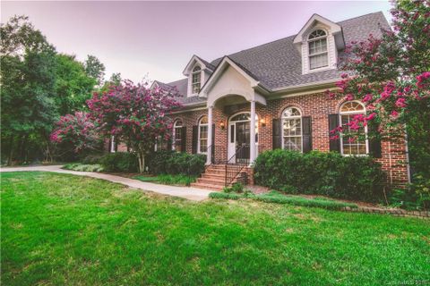 209 Kelly Court