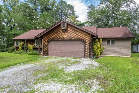 201 E Forest Park Drive