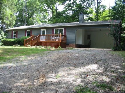 936 Kingswood Drive