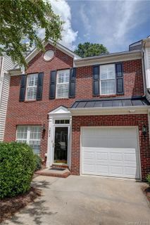 1804 Robinwood Village Drive 3