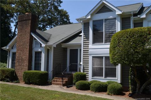 7210 Meeting Street sold home in The Gates, Charlotte, NC