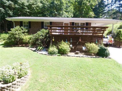 181 Davis Cove Road sold home in Queen, Waynesville, NC