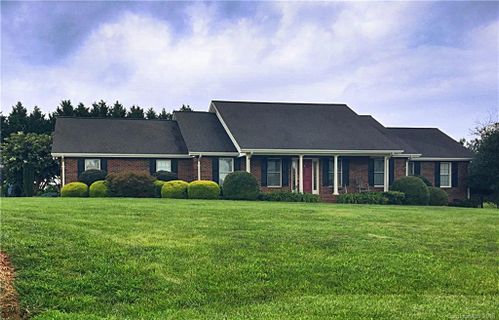 Previously sold for $259,000