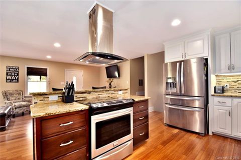 4814 Chadwick Drive